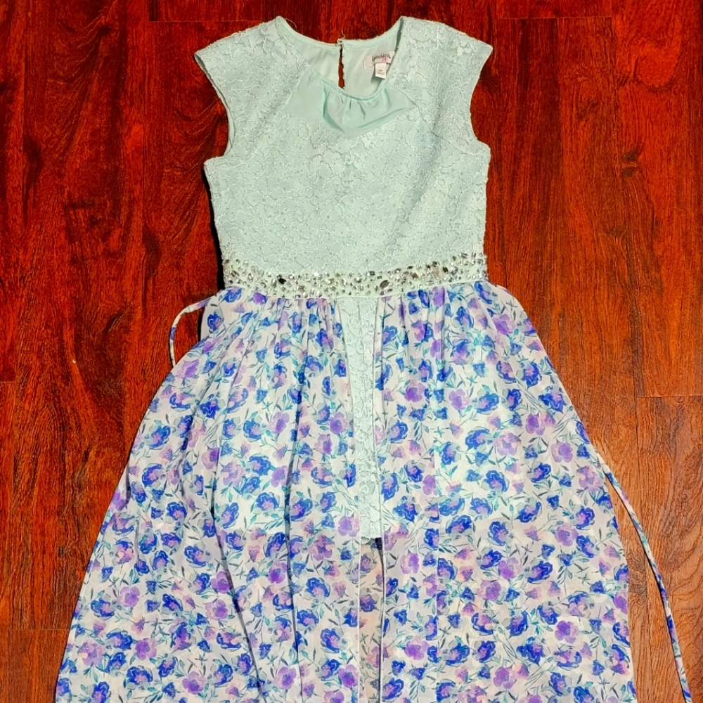 Speechless Big girls lace and chiffon walk through dress sz 16